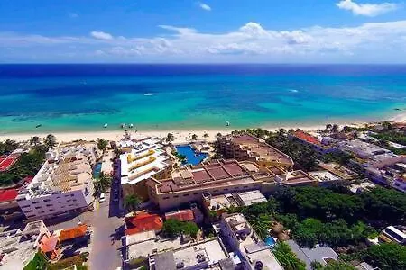 Oceanfront Condo A Block Off 5Th In Heart Of Playa Playa del Carmen 0*,